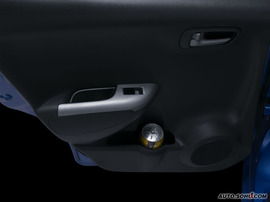 铃木新奥拓豪华版内饰