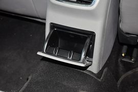 2015款斯柯达明锐1.6L自动逸杰版