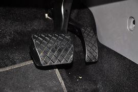 2015款斯柯达明锐1.6L自动逸杰版