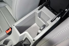 2015款斯柯达明锐1.6L自动逸杰版