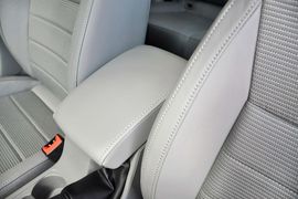 2015款斯柯达明锐1.6L自动逸杰版