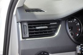 2015款斯柯达明锐1.6L自动逸杰版