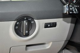 2015款斯柯达明锐1.6L自动逸杰版