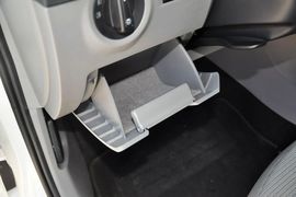 2015款斯柯达明锐1.6L自动逸杰版