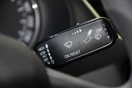 2015款斯柯达明锐1.6L自动逸杰版