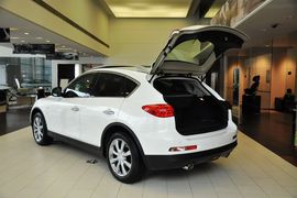 2013款英菲尼迪QX50