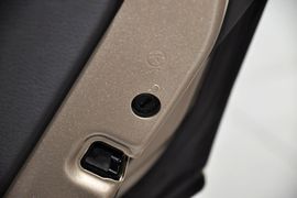 2014款保时捷Macan