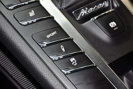 2014款保时捷Macan