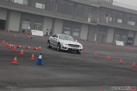 2009款奔驰SL63