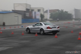 2009款奔驰SL63