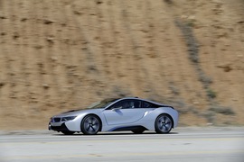 2015款宝马i8海外试驾实拍