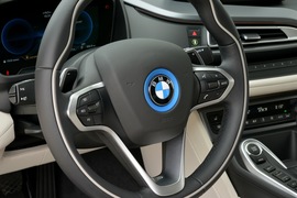 2015款宝马i8海外试驾实拍