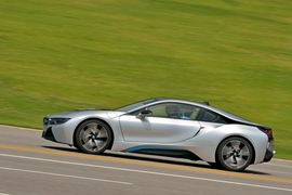 2015款宝马i8海外试驾实拍