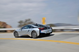 2015款宝马i8海外试驾实拍