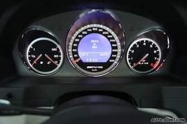 2009款奔驰C63