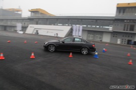 2009款奔驰C63
