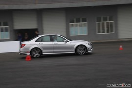 2009款奔驰C63