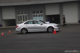 2009款奔驰C63