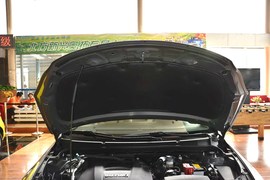 2011款铃木凯泽西2.4L两驱手动标准版