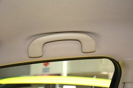 2011款铃木凯泽西2.4L两驱手动标准版