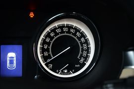 2011款铃木凯泽西2.4L两驱手动标准版