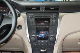 2011款铃木凯泽西2.4L两驱手动标准版