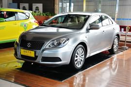 2011款铃木凯泽西2.4L两驱手动标准版