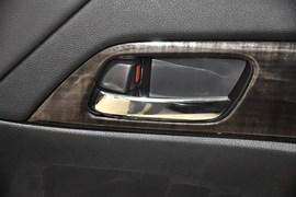 2014款本田雅阁2.4EXN豪华导航版