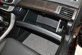 2014款本田雅阁2.4EXN豪华导航版