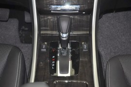 2014款本田雅阁2.4EXN豪华导航版