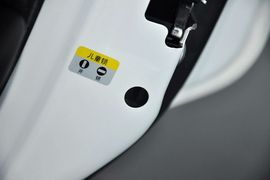 2013款哈弗H6升级版1.5T手动两驱尊贵型