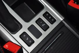 2013款哈弗H6升级版1.5T手动两驱尊贵型