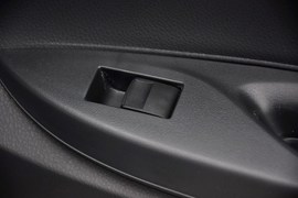 2014款丰田威驰1.3L手动超值版
