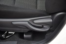 2014款丰田威驰1.3L手动超值版