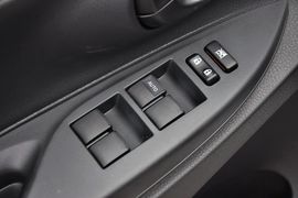 2014款丰田威驰1.3L手动超值版