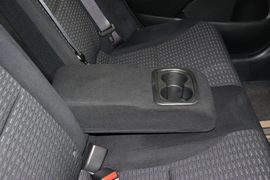 2013款本田凌派1.8L自动豪华版