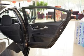 2013款本田凌派1.8L自动豪华版