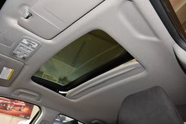 2013款本田凌派1.8L自动豪华版