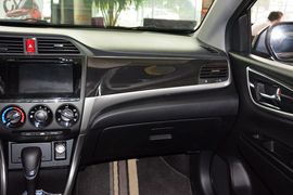 2013款本田凌派1.8L自动豪华版