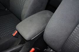 2013款本田凌派1.8L自动豪华版