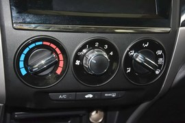 2013款本田凌派1.8L自动豪华版