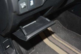 2013款本田凌派1.8L自动豪华版