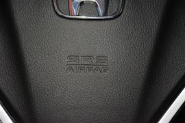 2013款本田凌派1.8L自动豪华版