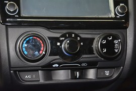 2014款本田飞度1.5L