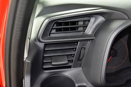 2014款本田飞度1.5L