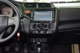 2014款本田飞度1.5L