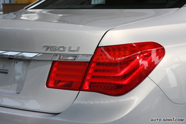 2010款宝马760Li外观