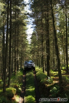 2010路虎揽胜运动版海外试驾