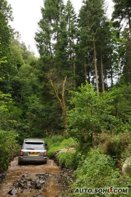 2010路虎揽胜运动版海外试驾