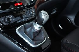 2014款哈弗H6运动版1.5T手动两驱精英型
